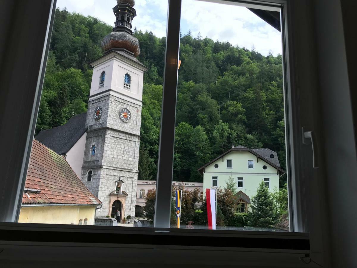 Pension Kirchenwirt Hotel Bad Ischl Exterior photo